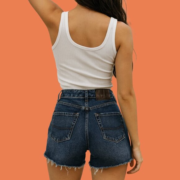 Bluenotes Distressed High-Rise Denim Shorts – Dark Wash, Women’s Size 28 - Picture 2 of 9